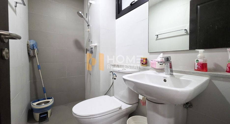 For sale 4 bedrooms house in Bang Khun Thian, Bangkok
