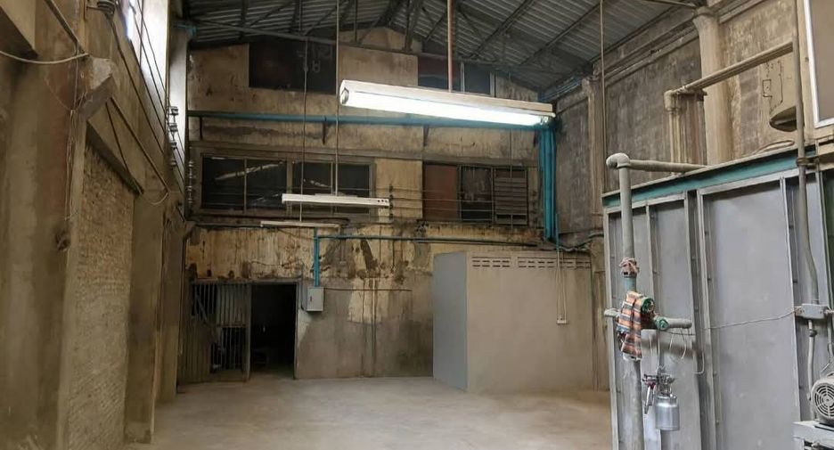For sale retail Space in Suan Luang, Bangkok