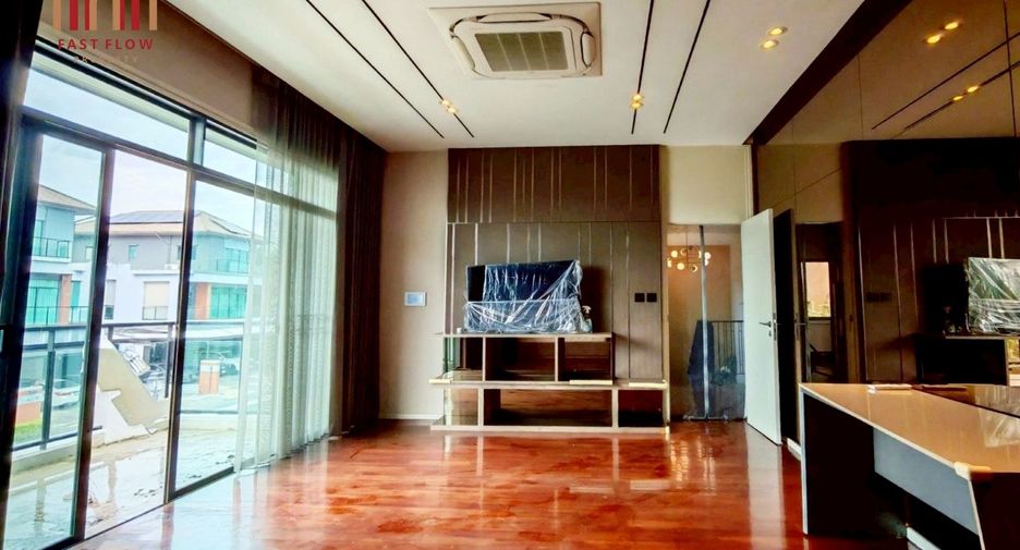 For rent 4 bedrooms house in Saphan Sung, Bangkok