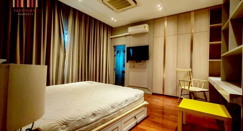 For rent 4 bedrooms house in Saphan Sung, Bangkok