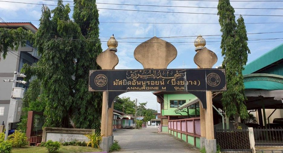 For sale 3 bedrooms house in Min Buri, Bangkok