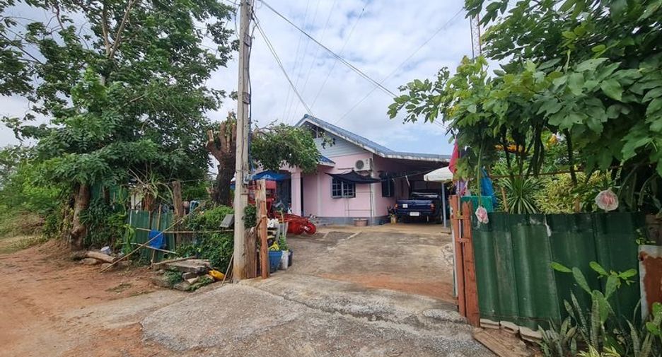 Haus zum Kauf mit 2 Zimmer in Sikhio, Nakhon Ratchasima