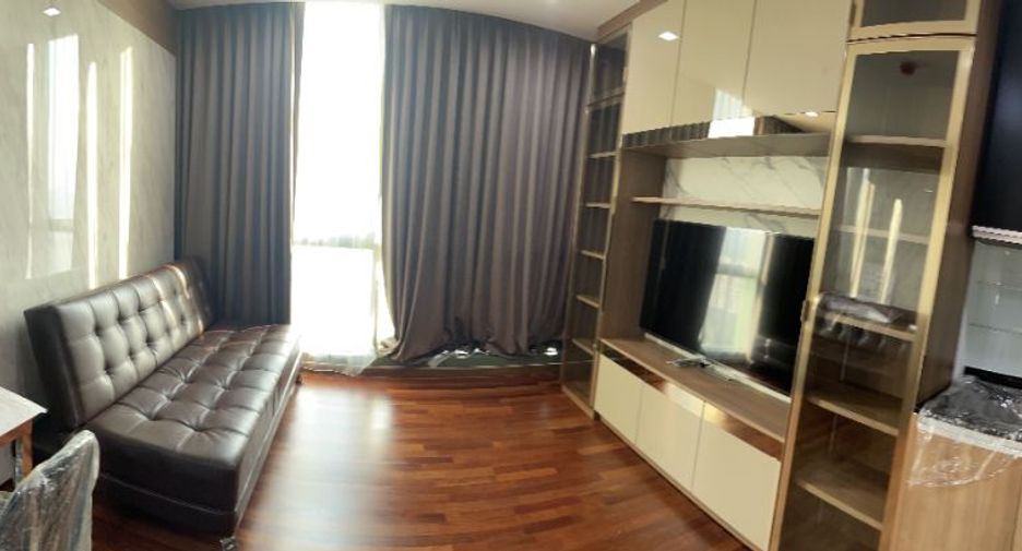 For rent 2 ベッドルーム condo in Pathum Wan, Bangkok