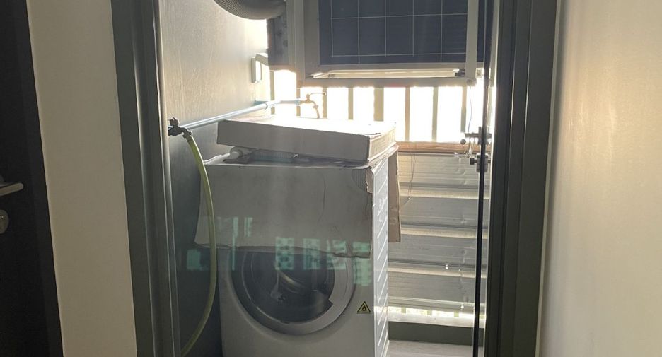 For rent 2 ベッドルーム condo in Pathum Wan, Bangkok