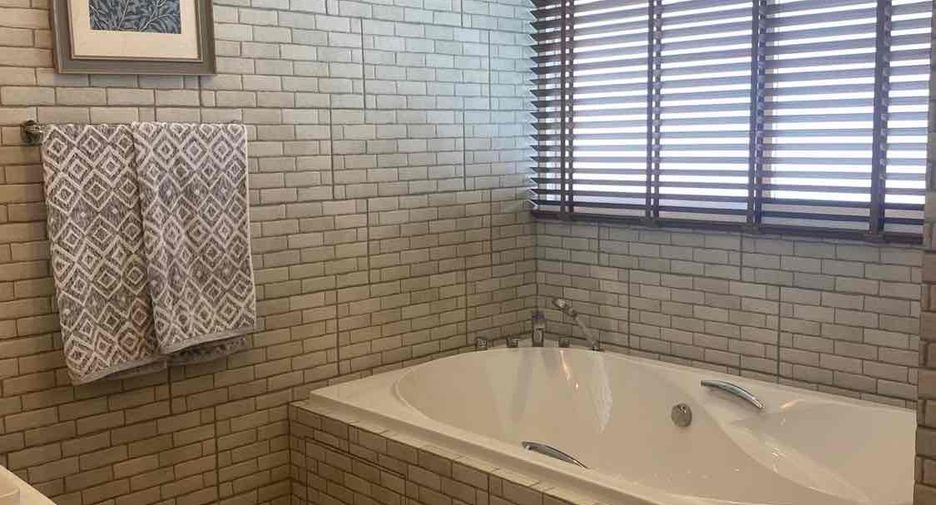 Villa en venta de 5 habitaciones en Cha Am, Phetchaburi