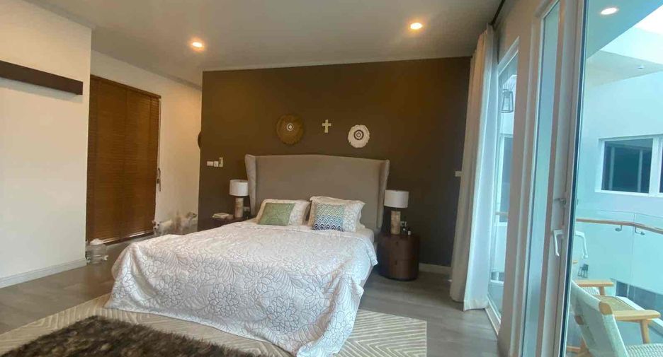 Villa en venta de 5 habitaciones en Cha Am, Phetchaburi