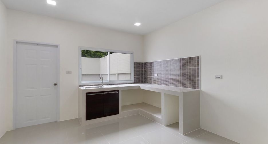 For sale 2 ベッドルーム townhouse in Bang Bua Thong, Nonthaburi