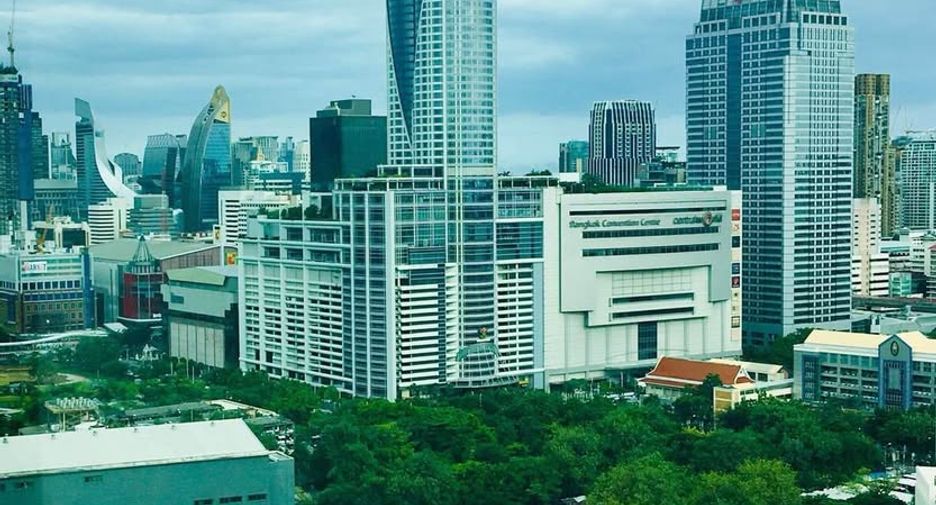 For rent 2 bedrooms condo in Pathum Wan, Bangkok