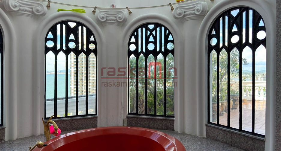 For sale 5 bedrooms condo in Bang Lamung, Chonburi
