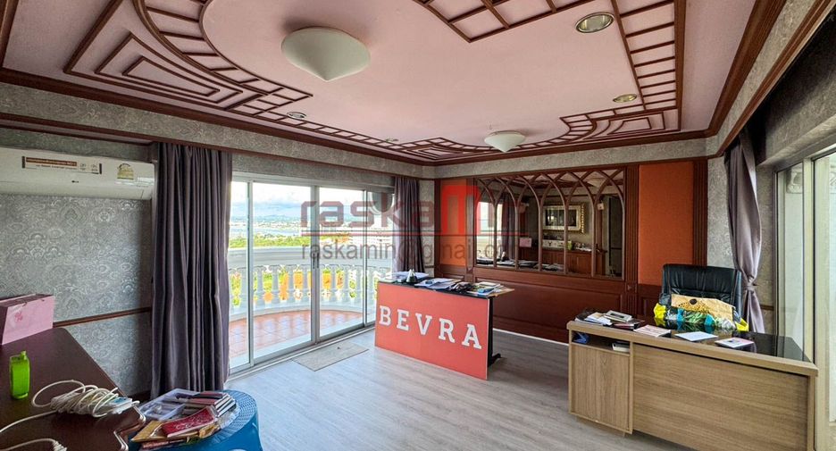 For sale 5 bedrooms condo in Bang Lamung, Chonburi