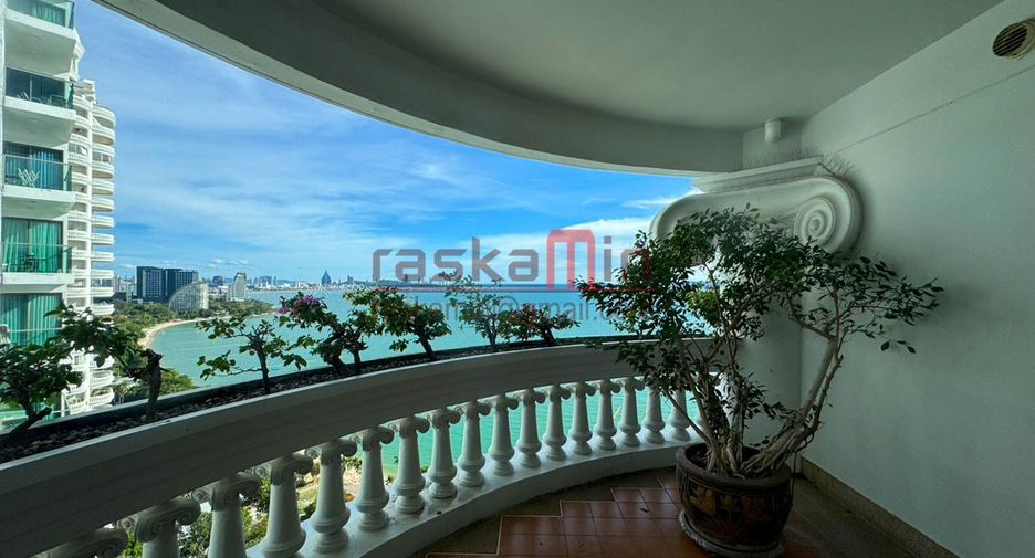 For sale 5 bedrooms condo in Bang Lamung, Chonburi