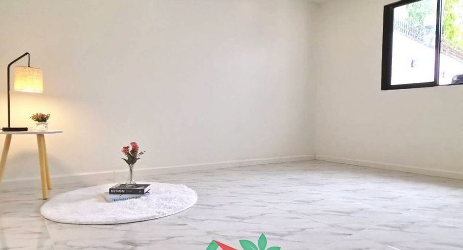 Reihenhaus zum Kauf mit 3 Zimmer in Khlong Sam Wa, Bangkok