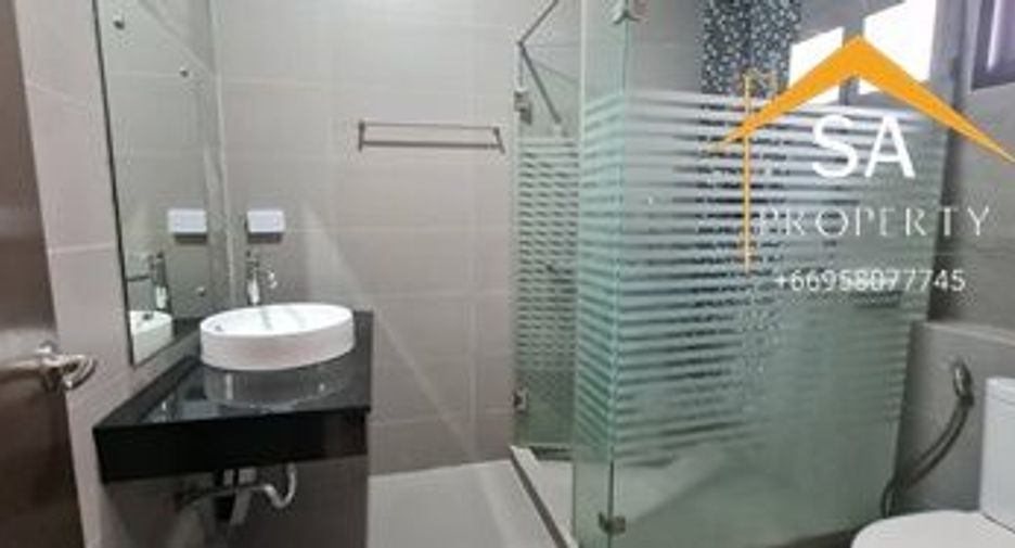 Villa en alquiler de 2 habitaciones en Bang Lamung, Chonburi