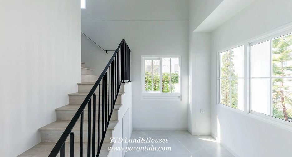 For sale 3 bedrooms house in Bang Phli, Samut Prakan