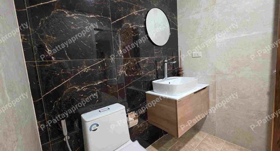 For sale 4 bedrooms condo in Bang Lamung, Chonburi