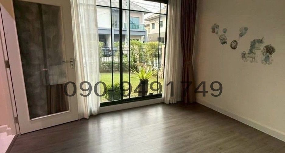 For rent 4 bedrooms house in Lak Si, Bangkok