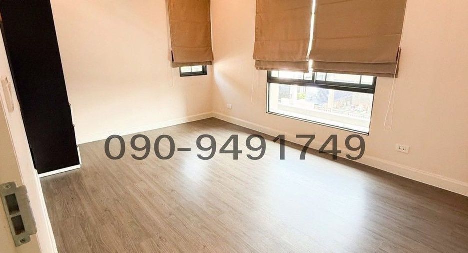 For rent 4 bedrooms house in Lak Si, Bangkok