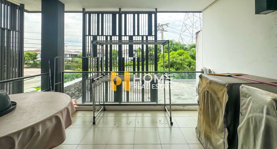 For sale 4 bedrooms house in Prawet, Bangkok