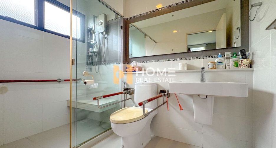 For sale 4 bedrooms house in Prawet, Bangkok