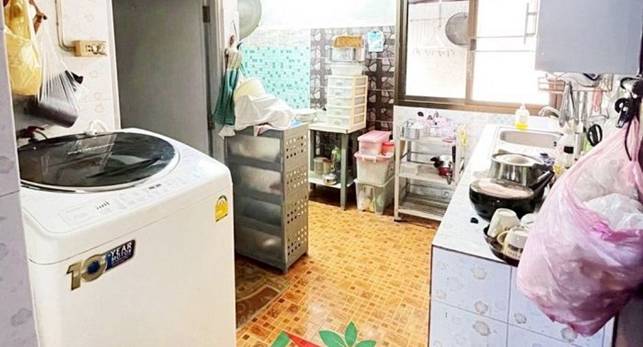 For rent そして for sale 3 ベッドルーム retail Space in Bang Kruai, Nonthaburi