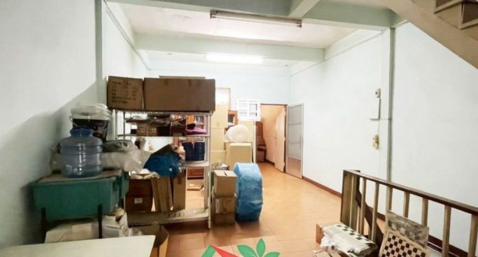 For rent そして for sale 3 ベッドルーム retail Space in Bang Kruai, Nonthaburi