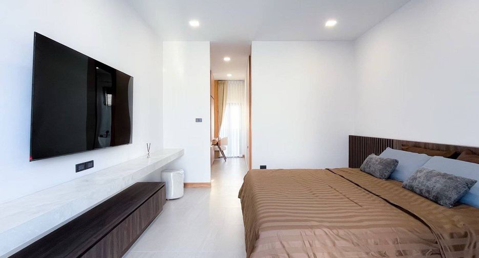 Villa en alquiler y en venta de 3 habitaciones en Bang Lamung, Chonburi