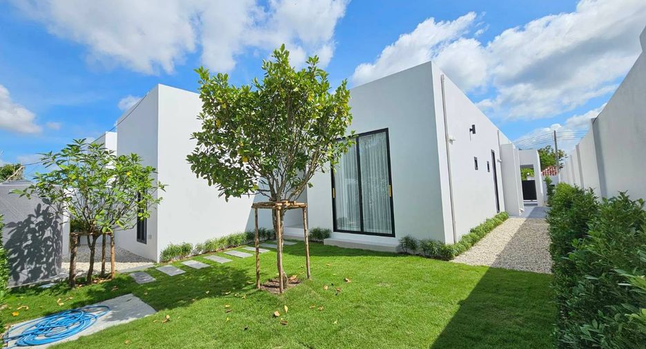 Villa en alquiler y en venta de 3 habitaciones en Bang Lamung, Chonburi