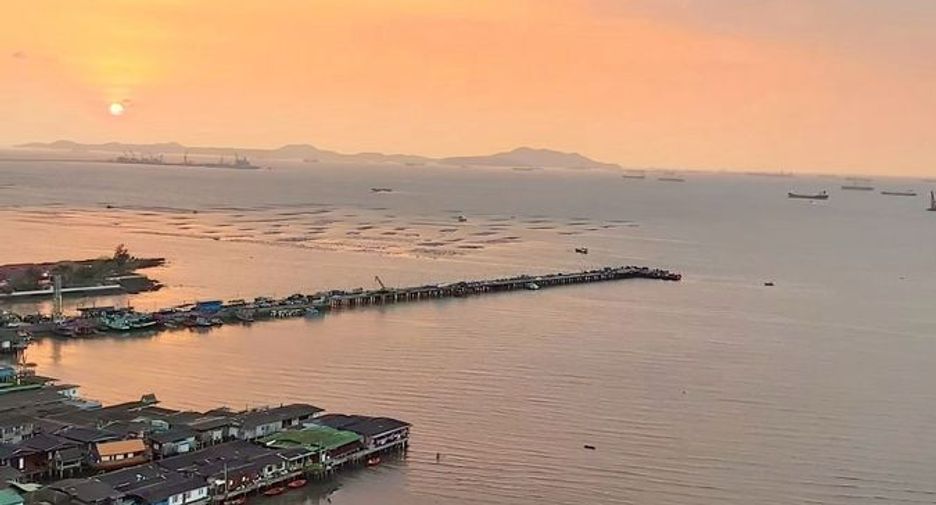 Condo en alquiler de 1 habitaciones en Si Racha, Chonburi