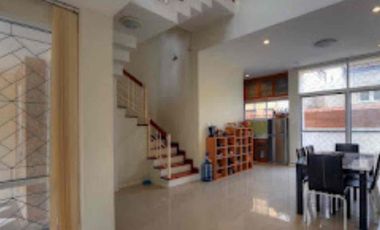 Reihenhaus zum Kauf und zur Miete mit 3 Zimmer in Suan Luang, Bangkok