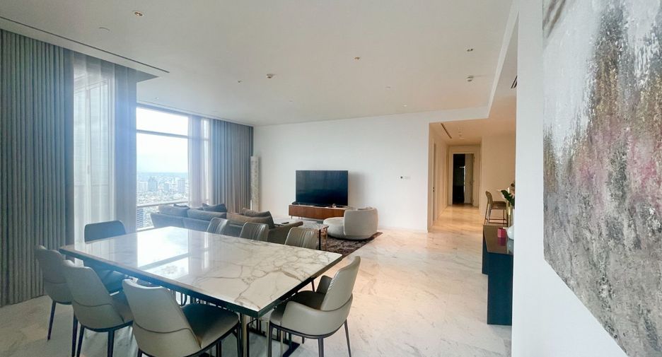 À louer 3 chambres condo à Bang Kho Laem, Bangkok