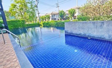 For sale 4 bedrooms house in Mueang Chon Buri, Chonburi