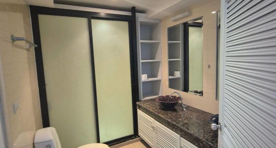 For sale 8 bedrooms retail Space in Bang Lamung, Chonburi