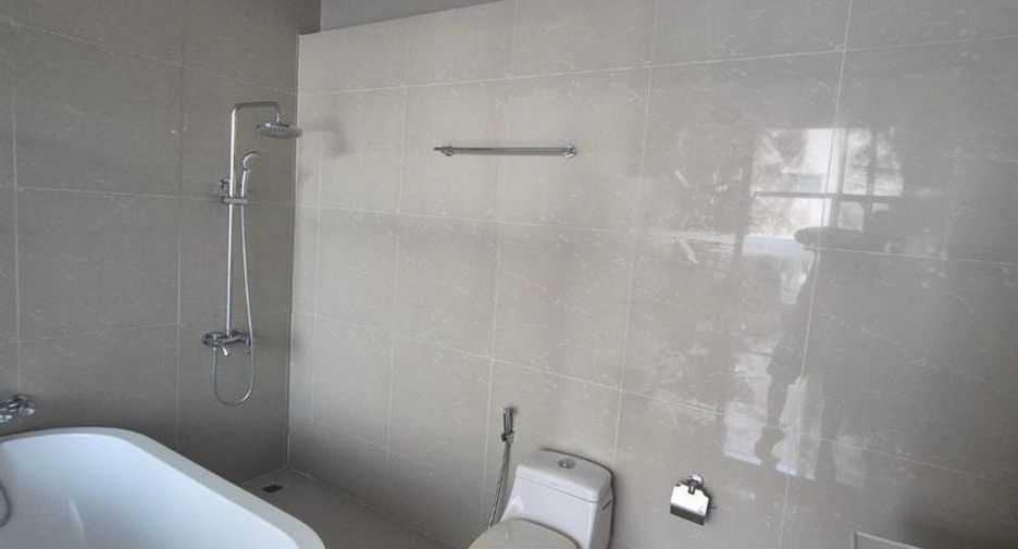 For sale 8 bedrooms retail Space in Bang Lamung, Chonburi