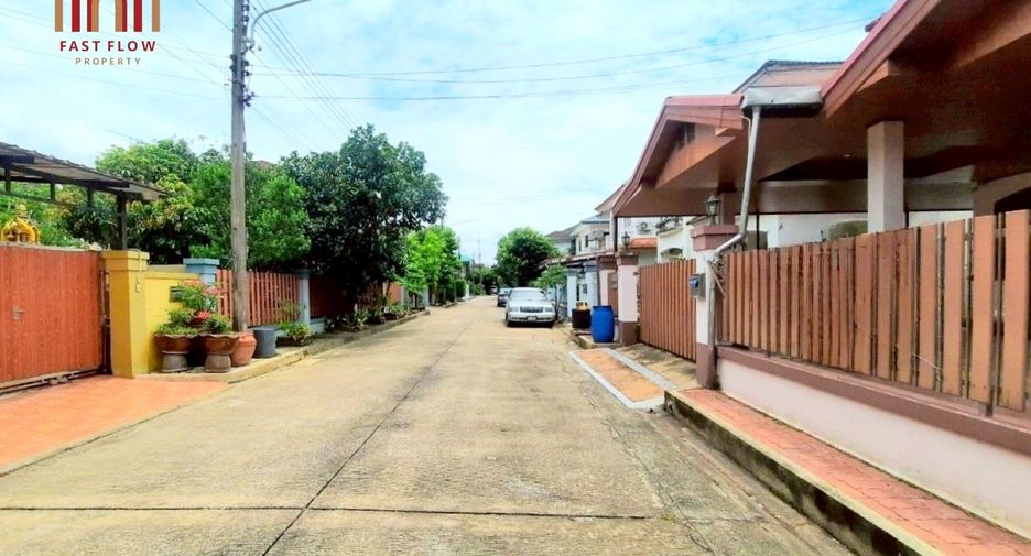 Casa en venta de 3 habitaciones en Phutthamonthon, Nakhon Pathom