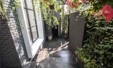 Haus zum Kauf mit 4 Zimmer in Watthana, Bangkok