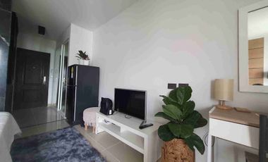For rent and for sale 1 bed condo in Watthana, Bangkok