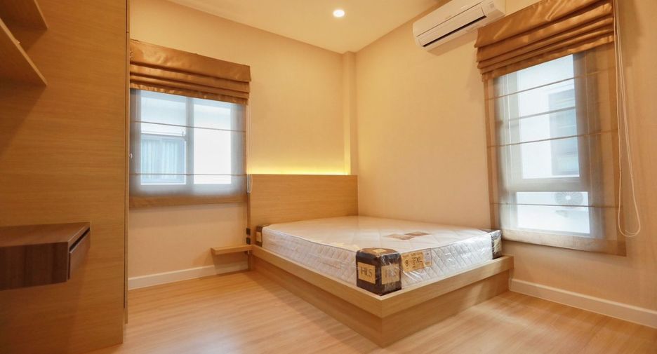 出售 3 卧室 独立屋 在 Bang Lamung, Chon Buri