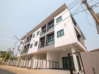 For sale 3 bedrooms townhouse in Mueang Chiang Mai, Chiang Mai