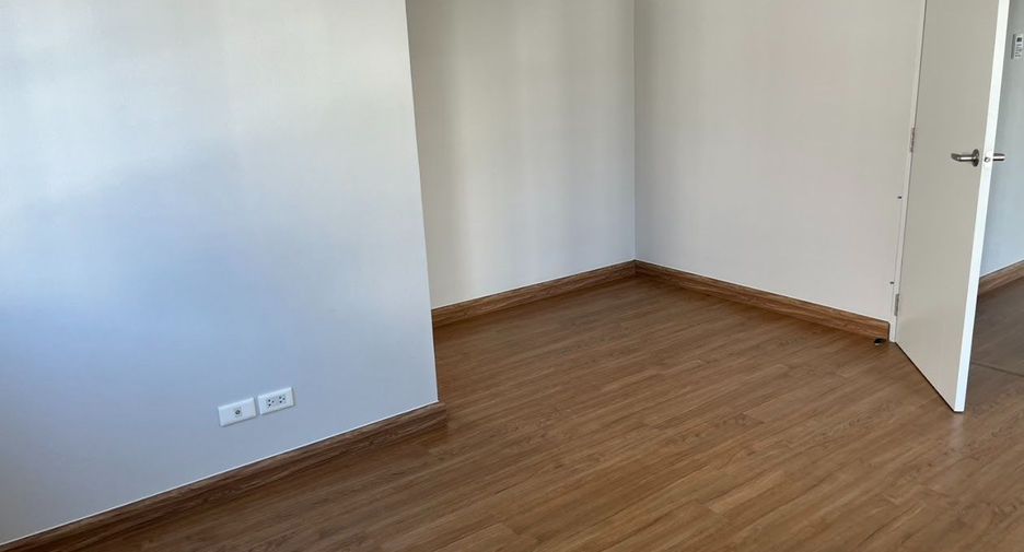 For rent and for sale 4 bedrooms house in Bang Phli, Samut Prakan