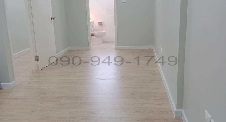 For rent 3 bedrooms townhouse in Min Buri, Bangkok