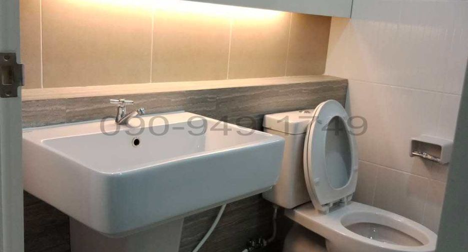 For rent 3 bedrooms townhouse in Min Buri, Bangkok