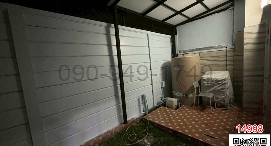 For rent 3 bedrooms townhouse in Bueng Kum, Bangkok