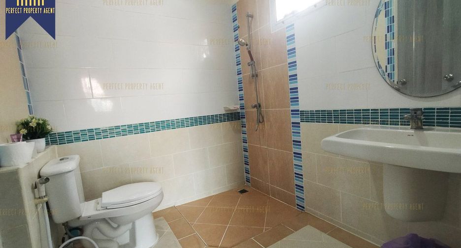 For sale 3 bedrooms house in Mueang Samut Prakan, Samut Prakan