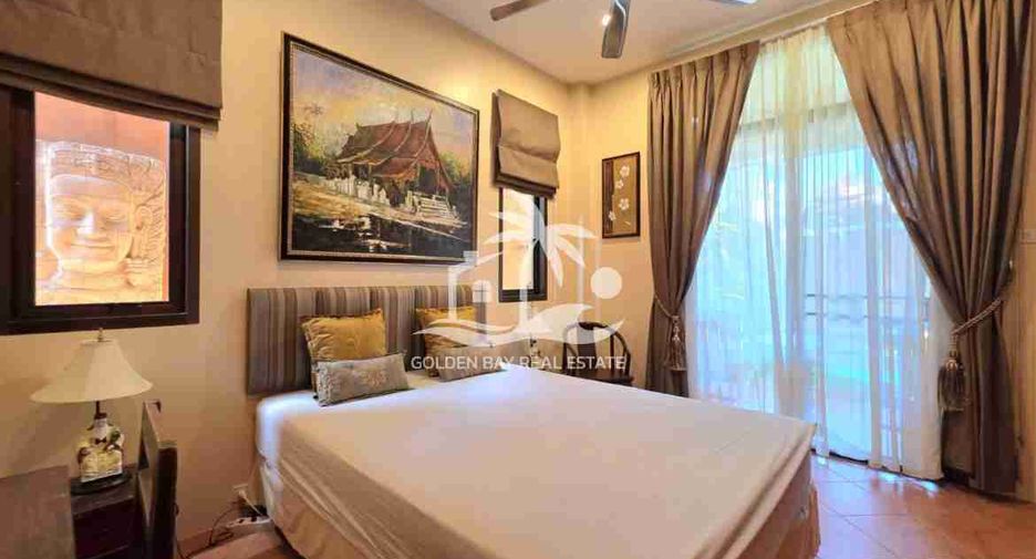 Casa en alquiler de 3 habitaciones en Bang Lamung, Chonburi