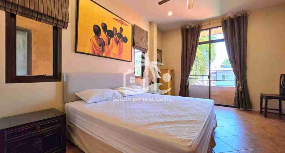 Casa en alquiler de 3 habitaciones en Bang Lamung, Chonburi