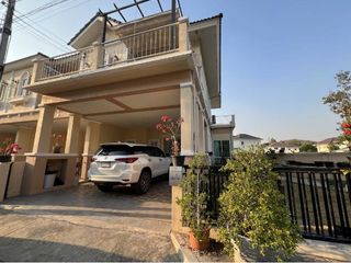 出租 4 卧室 联排别墅 在 San Sai, Chiang Mai