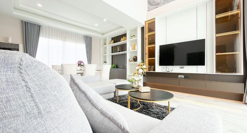 Villa zum Kauf mit 4 Zimmer in Bang Lamung, Chonburi