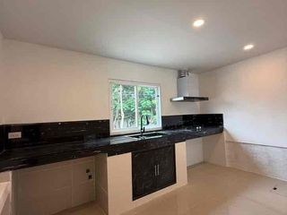 Casa en venta de 2 habitaciones en Bang Lamung, Chonburi