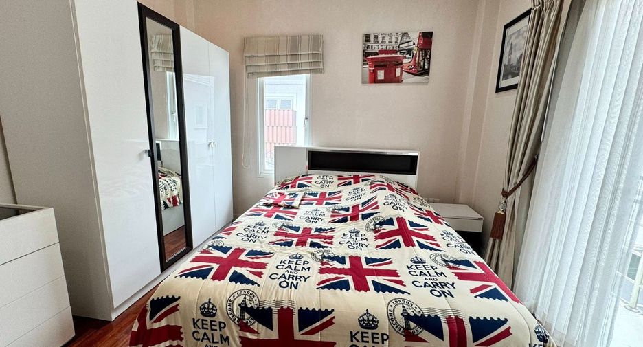 For sale 4 bedrooms house in Bang Lamung, Chonburi