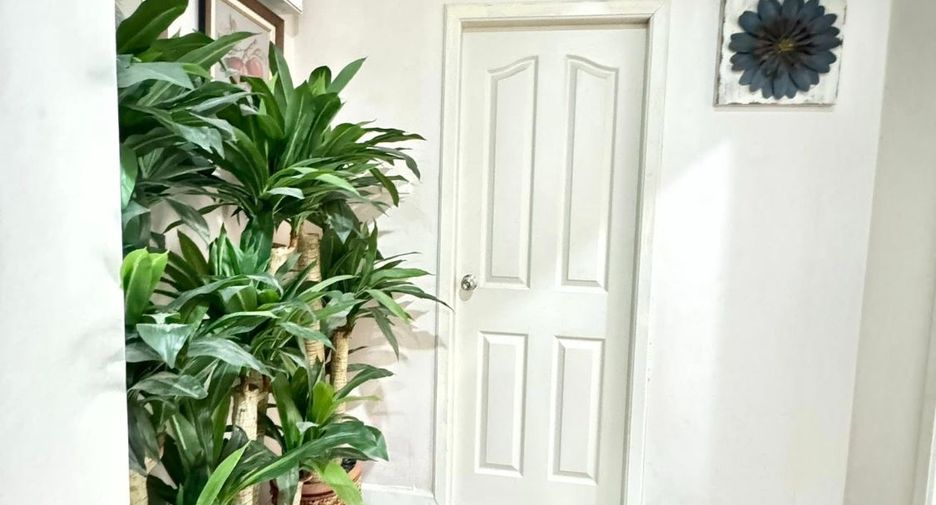 For sale 4 bedrooms house in Bang Lamung, Chonburi